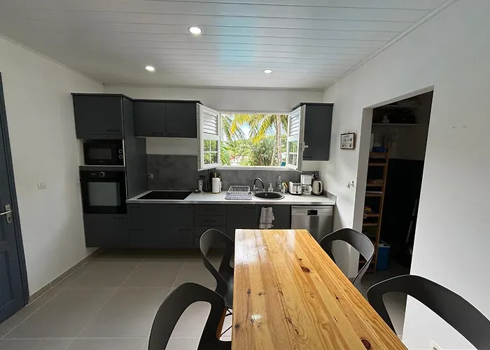 Ty Free Dom - Maison Climatisee Avec Piscine Chauffee